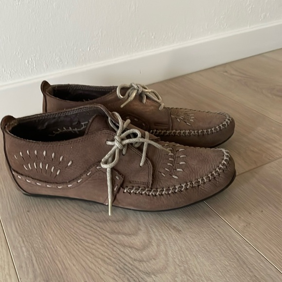 Hush Puppies Leather Moccasin Boho Ankle Laceup Bootie - Picture 3 of 10